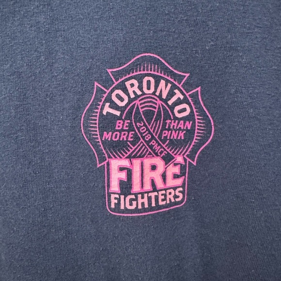 Toronto Fire Fighters T-Shirt - Picture 3 of 6